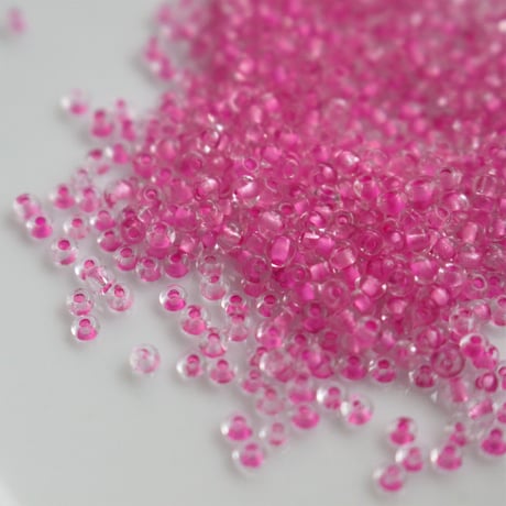 シードビーズ　5ｇ　Ø2㎜　(Magenta)　フランスヴィンテージ　　2702