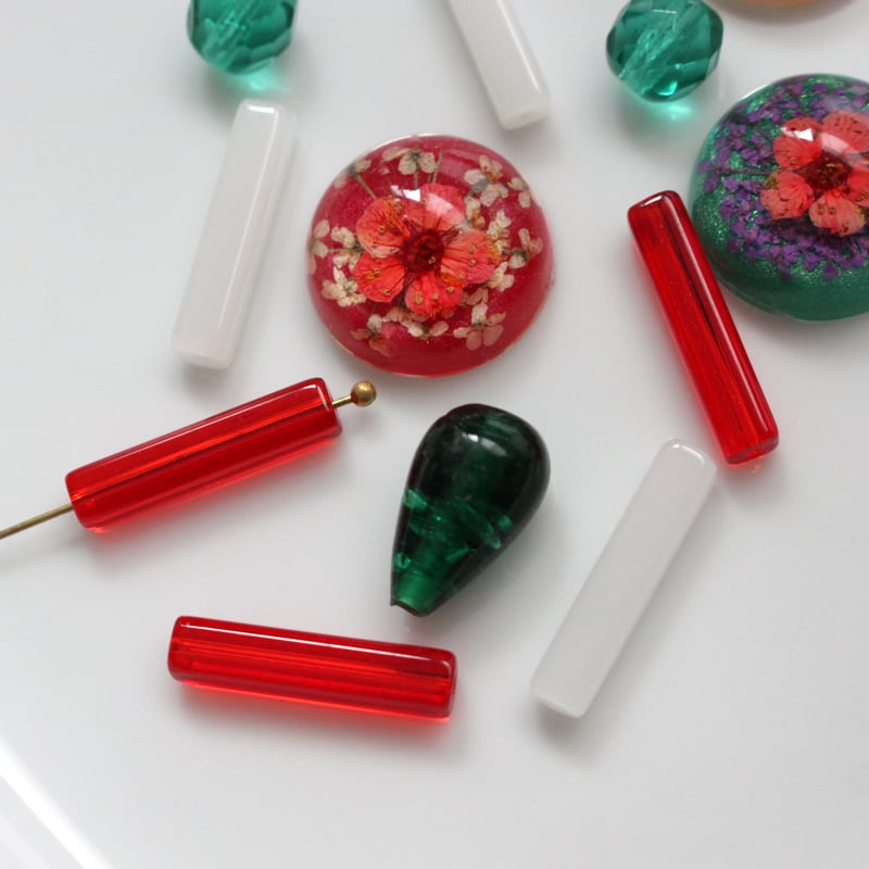 ガラスチューブビーズ （ｸﾘｱﾚｯﾄﾞ）4本 20㎜ フランス現行 232