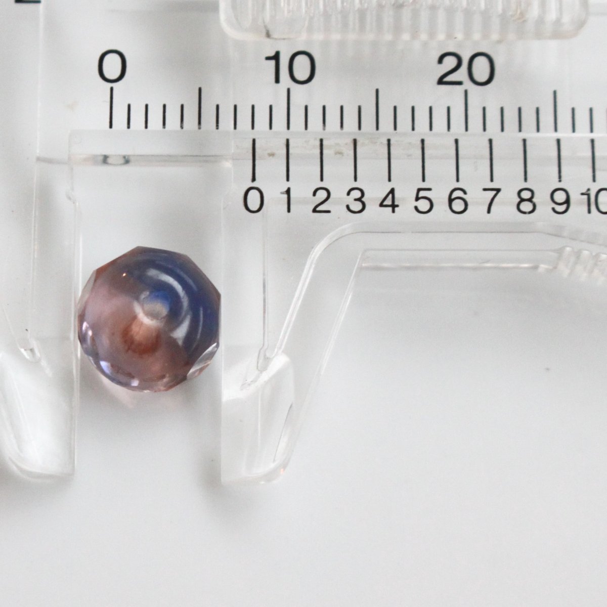 ファセットガラスビーズ 8㎜ 4個 フランスヴィンテージ 187 | Le