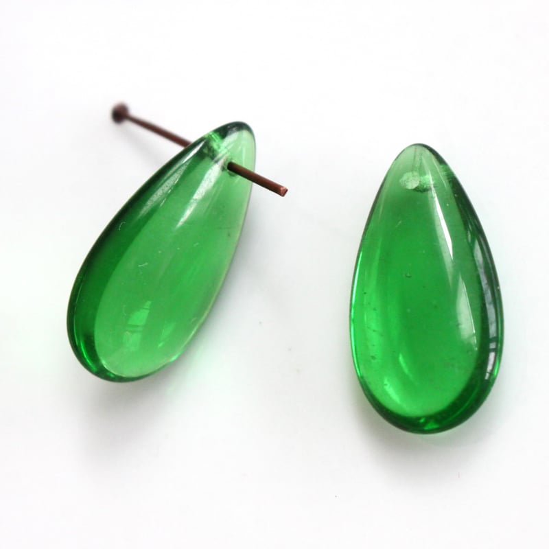 VINTAGE デッドストック カラフル ピアス2点セット グリーン ブラウン VINTAGE デッドストック カラフル ピアス2点セット グリーン