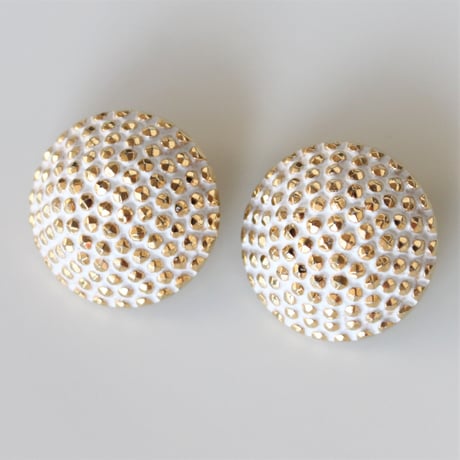 ボタンピアス | STORES