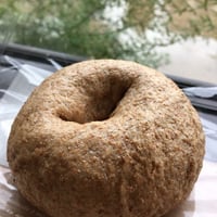 全粒粉ベーグル