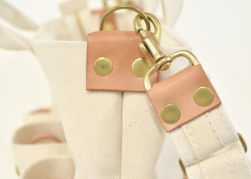 buddy ブラック or キナリ [2号 or 4号帆布] | 佐藤防水店 オンライン