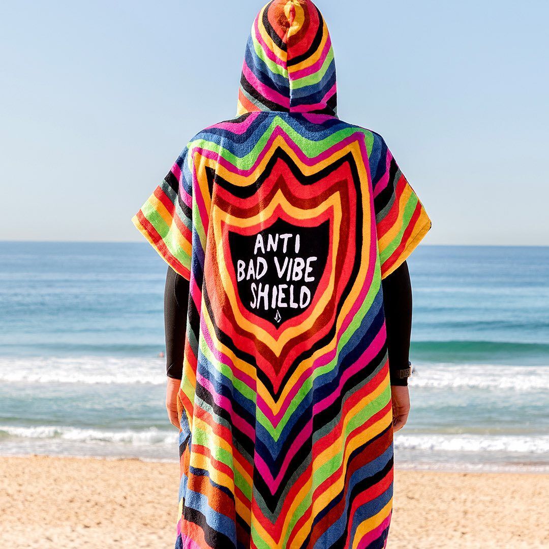 オシャレなお着替えポンチョ⭐︎LUSSO SURF西海岸系　チャコール⭐︎送料込み LUSSO SURF Logo Embroidery Poncho | LUSSO SURF