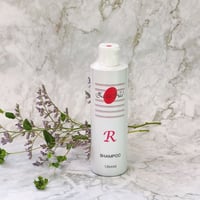 〈シザニア〉UVカットエッセンス 30ml×２個【未開封】 シザニア〉UVカットエッセンス 30ml×2個【未開封】