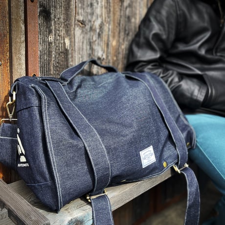 ヘルメットバッグ | STORES