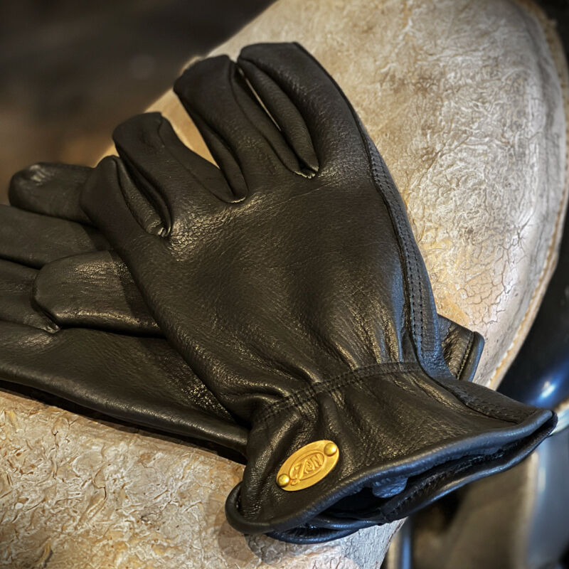 吸い付くような柔らかさ ディアスキン（鹿革）レザーグローブ | CUSTOM