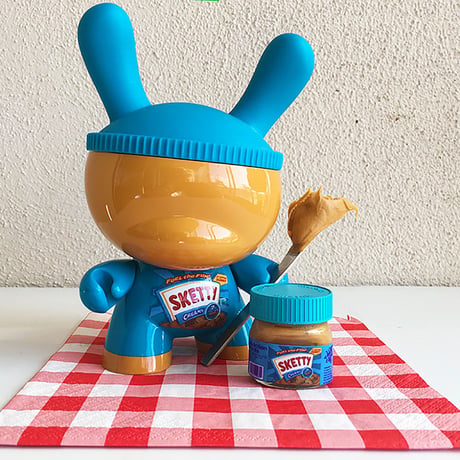 Sketty Peanut Butter 8" Custom Dunny by Sket-One (2014)