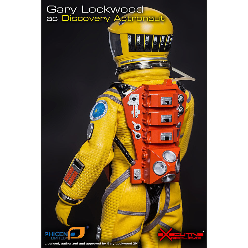 2001: A Space Odyssey Dr. Frank Poole in Yellow
