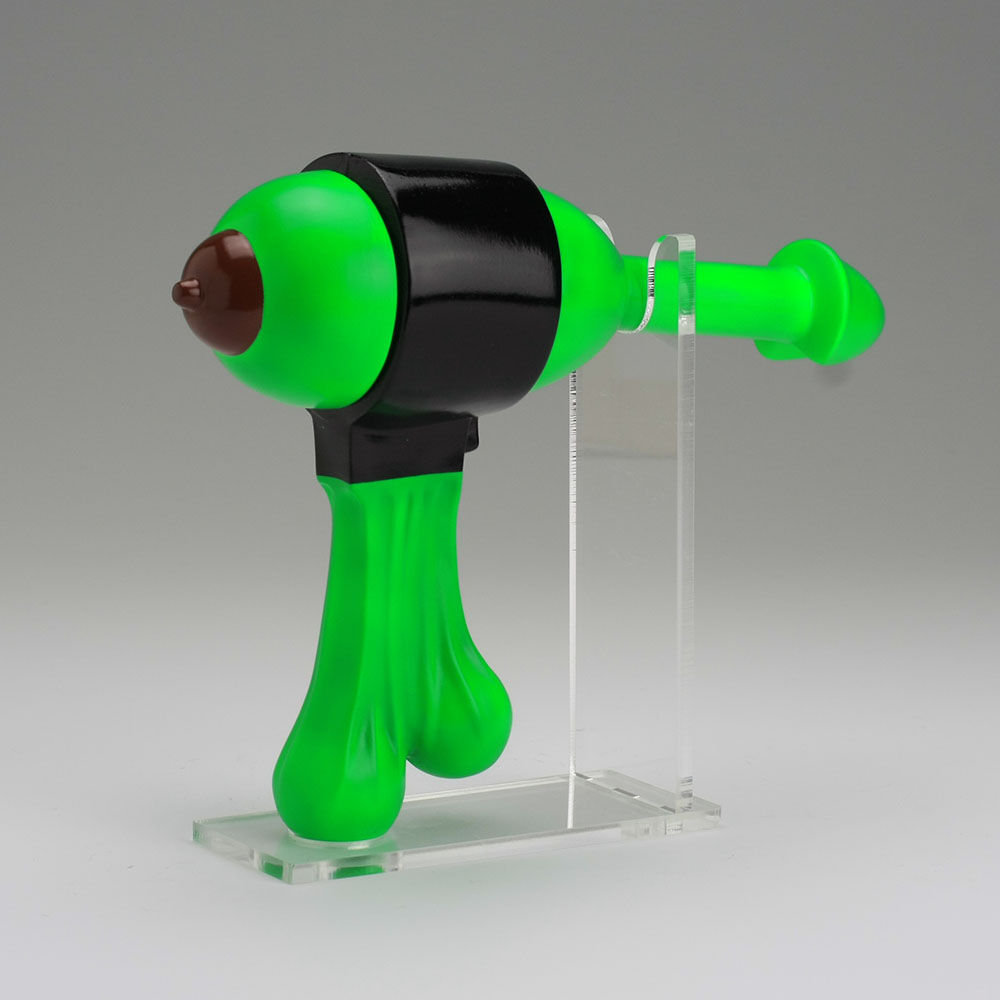 Sofubi Flesh Gordon Pistol fluorescent color ve