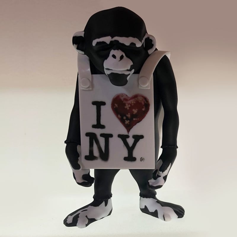 バンクシー　ラフ・ナウ　カスタムペイントバージョン　ヒサシ・フタムラ Banksy's Laugh Now custom painted version by Hi