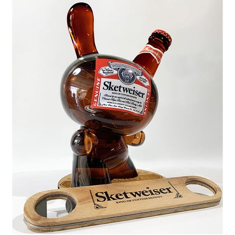 Sketweiser 8inch Custom Dunny by Sket-One