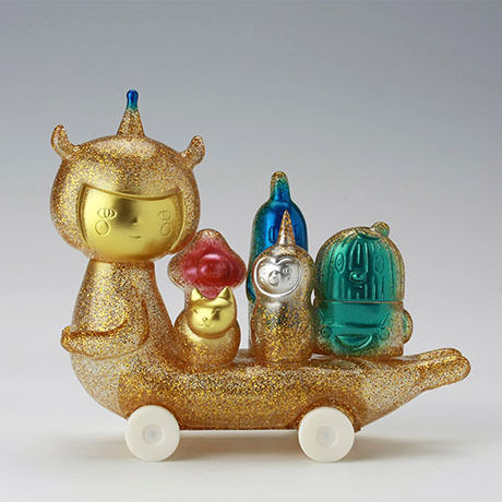 Microbus "The Medetai Island" by Aya Kakeda