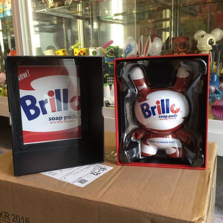 Warhol 8" Dunny Masterpiece-Brillo White