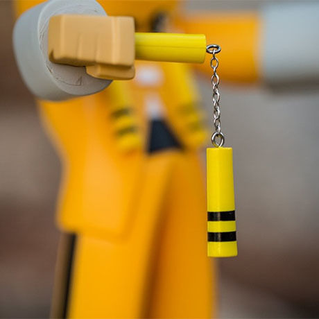 Bruce Lee Dragon King figure by kaNO