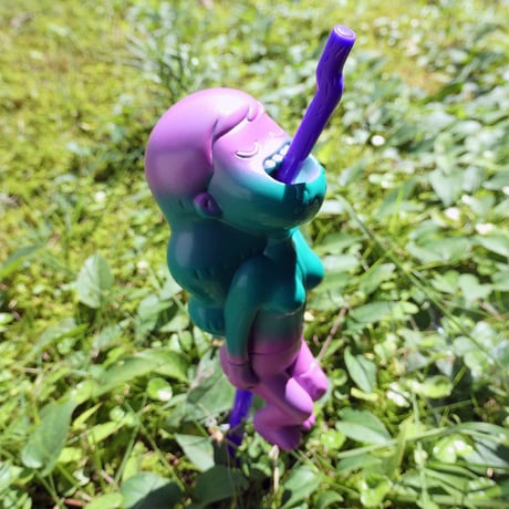 MIMI The Cannibal Girl" Crazy Purple Edition by Utomaru