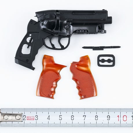 Tomenosuke Blaster 1/3  semi assembled model by Rocket