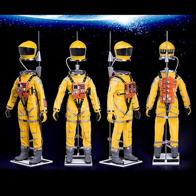 2001: A Space Odyssey Dr. Frank Poole in Yellow