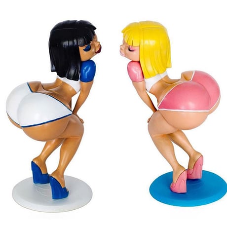 Booty Bumper BEACH BUNNY by Phil Ramirez