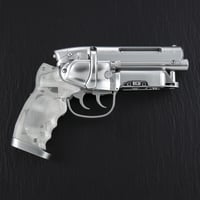 Tomenosuke Blaster 2049 Stunt Model Platinum