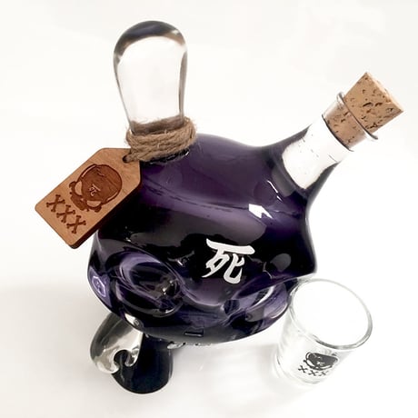 The Last Drop 8" Dunny by Sket-One & Huck Gee (2014)