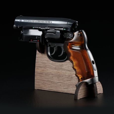 Tomenosuke Blaster Walnut-veneer Display Stand  for 2019 and new OG