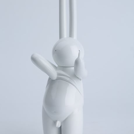 mr clement sofubi sculpture / a vulgar statement: set of wbg version