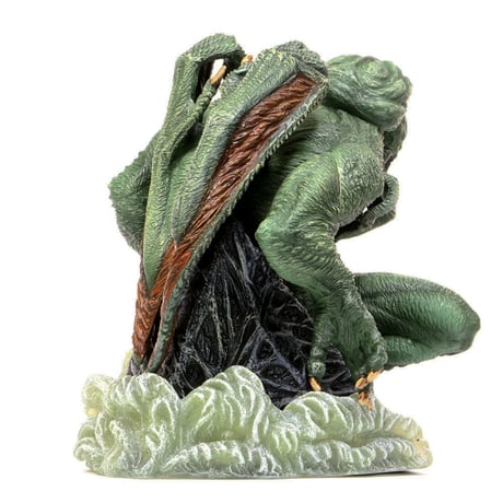 Cthulhu Gallery Statue by Eli Livingston