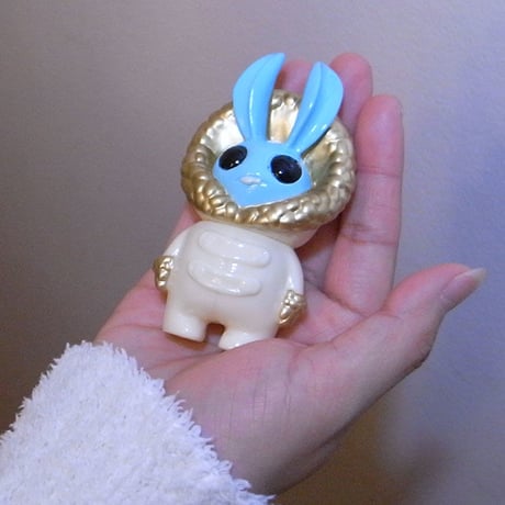 Rococo Snowshoe by Amanda Louise Spayd