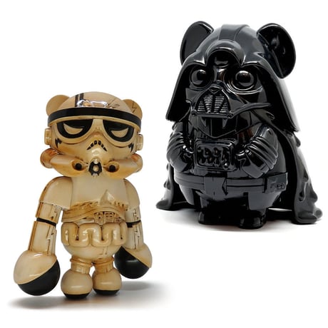 Dark Kayder and Storm Panda Sand Edition by Bee Wong