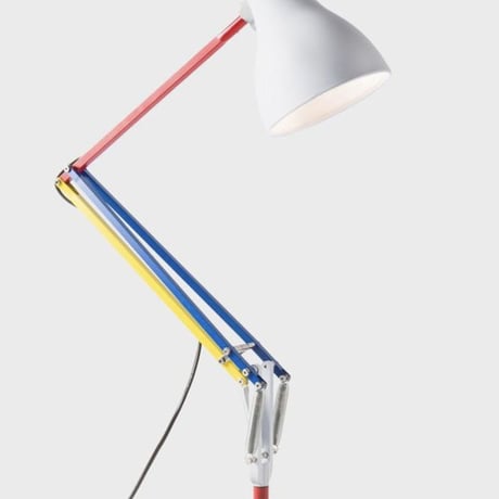 The bundle set: Paul Smith 3" Dunny and Type75 Desk Lamp