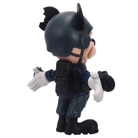 War Mouse Riot Blue by Clogtwo