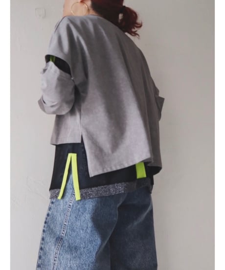 セパレートTシャツ
