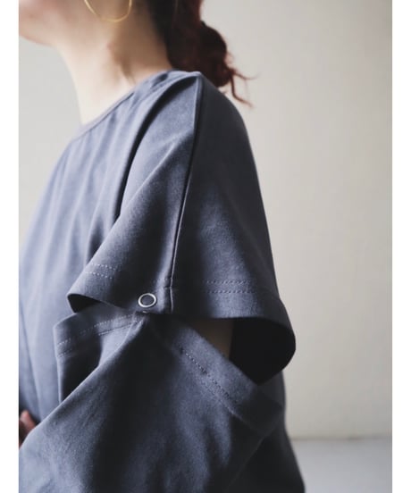 セパレートTシャツ