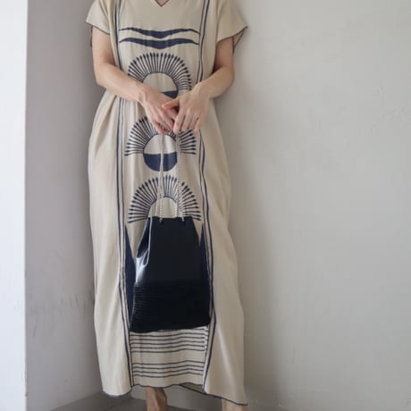 激レア エンブロイダリー 刺繍 シースルー ロングワンピース カーディガン F 楽天市場】〔カ〕 トップス 羽織 カーディガン シアー 透け感