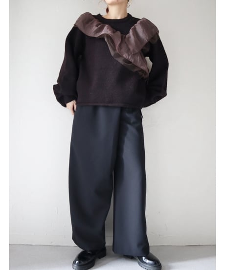 アシンメトリーフリルニットトップス