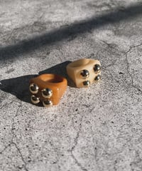 アクリルスタッズリング