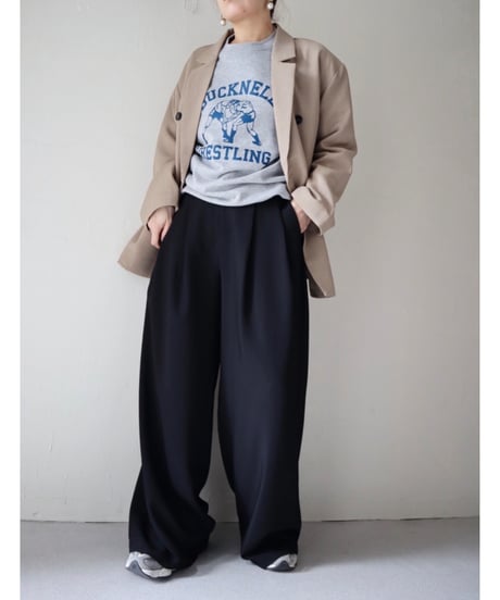 タックワイドパンツ