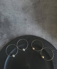 フープ×ボールピアス