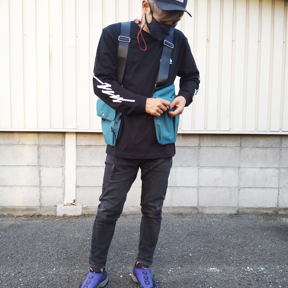 615eb0fee1fb4c1ff8db23c4