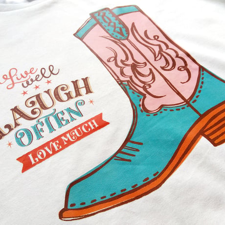 【キッズ・レディース・ ユニセックス】Tシャツ白“ピンクのウエスタンブーツ”