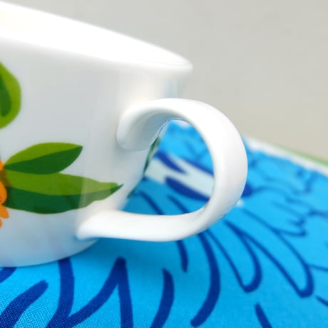 イッタラ Iittala × マリメッコ marimekko　＜Primavera＞カップ＆ソーサー（オレンジ）