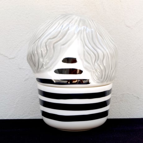 マリメッコ marimekko　70周年記念　フィギア/入れ物（Annikki）第二弾　新品