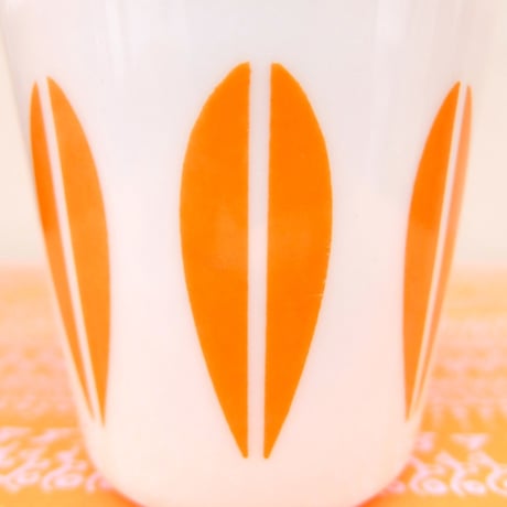 ダンマルク Danmark　ロータス　コーヒーカップ＆ソーサー　オレンジ