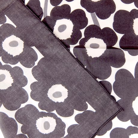 マリメッコ marimekko　＜Unikko＞ヴィンテージ・スカーフ（ネイビー）廃盤