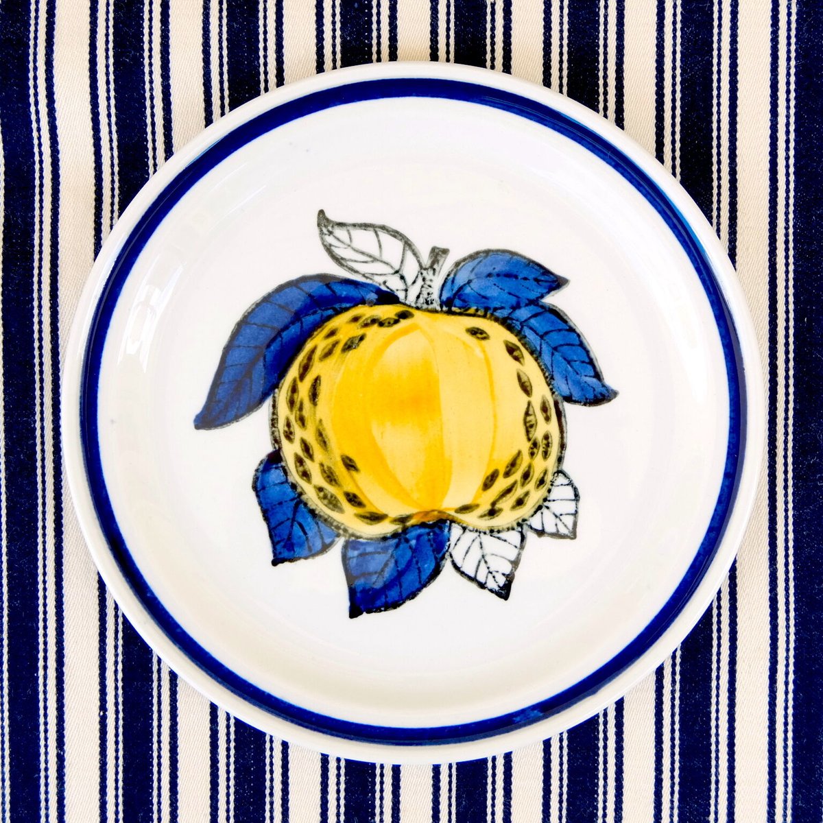 arabia fruits plate G.O.G.　アラビア　フルーツ　お皿 arabia fruits plate G.O.G. | retro number