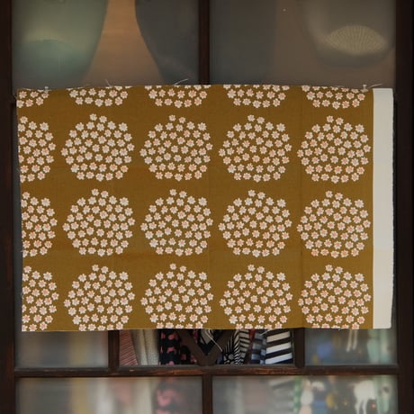 マリメッコ marimekko　＜Puketti＞キャンバス・ファブリック（カーキ×オレンジ）50×78cm　日本未入荷