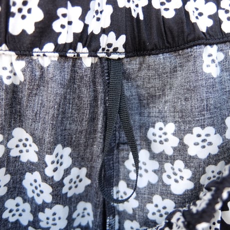 マリメッコ marimekko　＜Puketti＞スカート（ブラック）大きなサイズ