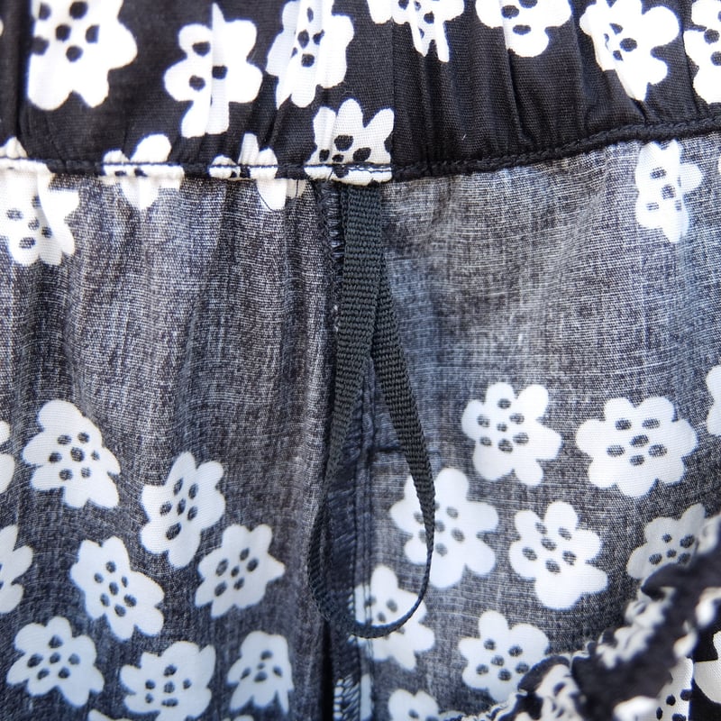 マリメッコ marimekko <Puketti>スカート(ブラック)大きな マリメッコ marimekko <Puketti>スカート(ブラック)大きな