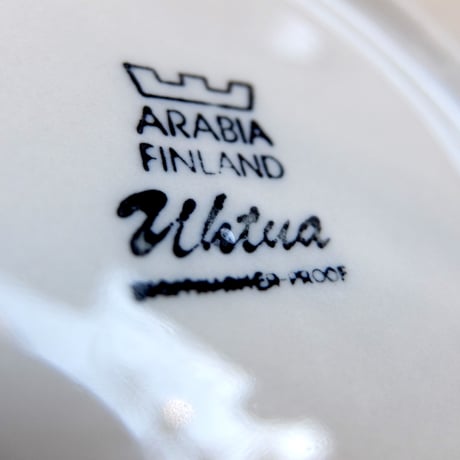 ARABIA アラビア　ウートゥア　ティーカップ＆ソーサー